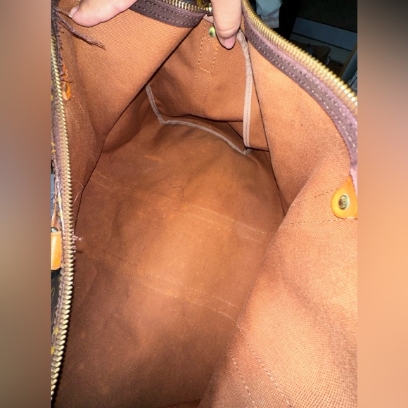 Louis Vuitton Bandolier 55 Authentic - Picture 2 of 16